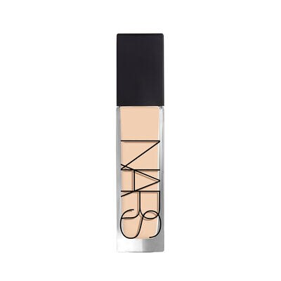 NATURAL MATTE LONGWEAR FOUNDATION (BASE MATE LIQUIDA)