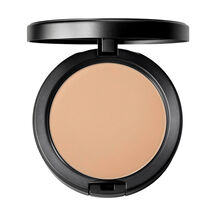 REPUESTO STUDIO FIX POWDER (BASE EN POLVO COBERTURA MEDIA A COMPLETA)