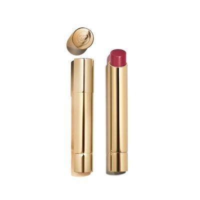 LA BARRA DE LABIOS DE ALTA INTENSIDAD CONCENTRADO DE LUZ Y TRATAMIENTO