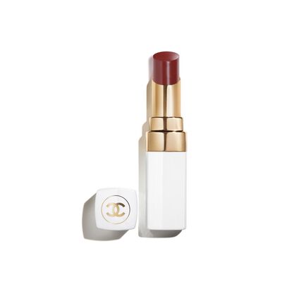 EL BÁLSAMO CON COLOR HIDRATANTE, CON UNA INTENSIDAD A MEDIDA, PARA UNOS LABIOS MÁS BELLOS DÍA TRAS DÍA