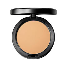 REPUESTO STUDIO FIX POWDER (BASE EN POLVO COBERTURA MEDIA A COMPLETA)