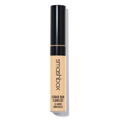 STUDIO SKIN FLAWLESS OIL-FREE 24 HOUR CONCEALER (CORRECTOR LIBRE DE ACEITE Y DE LARGA DURACION)