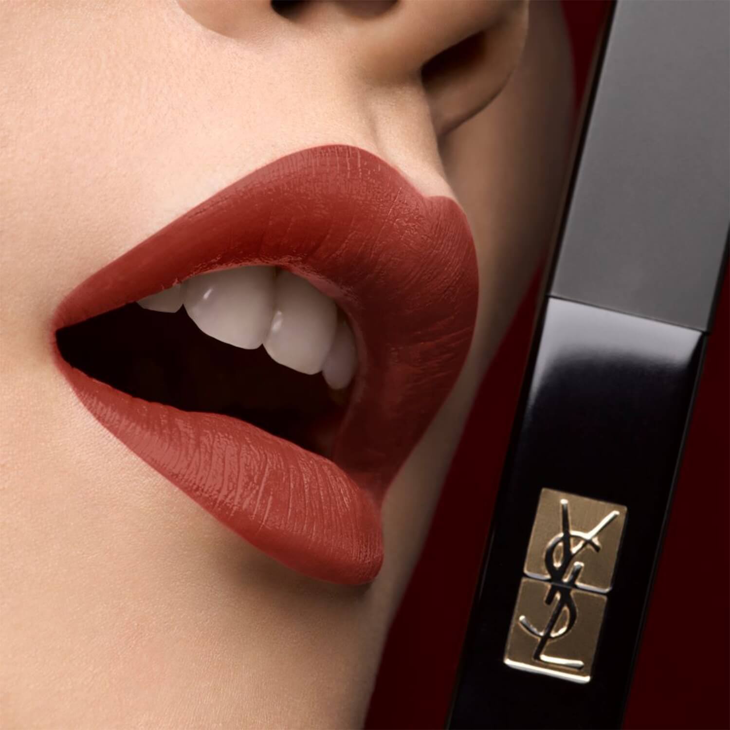 ROUGE PUR COUTURE THE SLIM VELVET RADICAL (LABIAL)