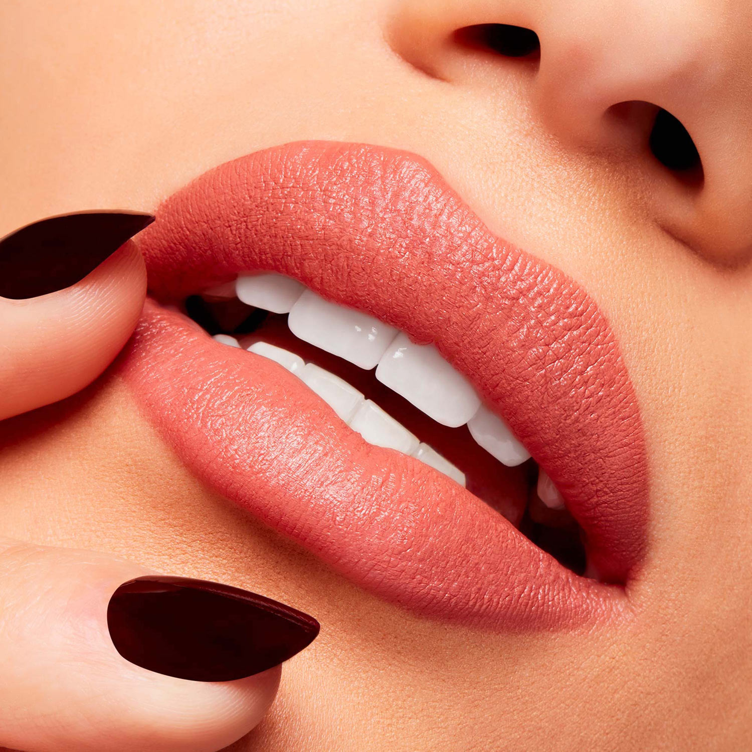POWDER KISS VELVET BLUR SLIM STICK MAC (LABIAL)