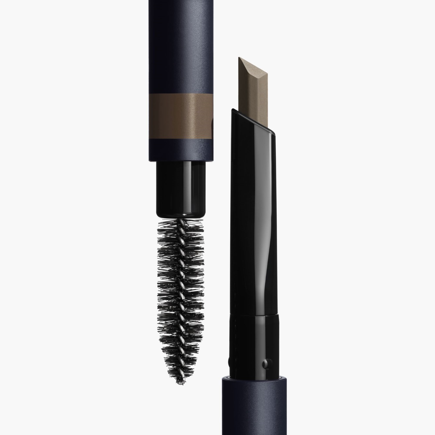 LÁPIZ PARA CEJAS WATERPROOF Y DE LARGA DURACIÓN