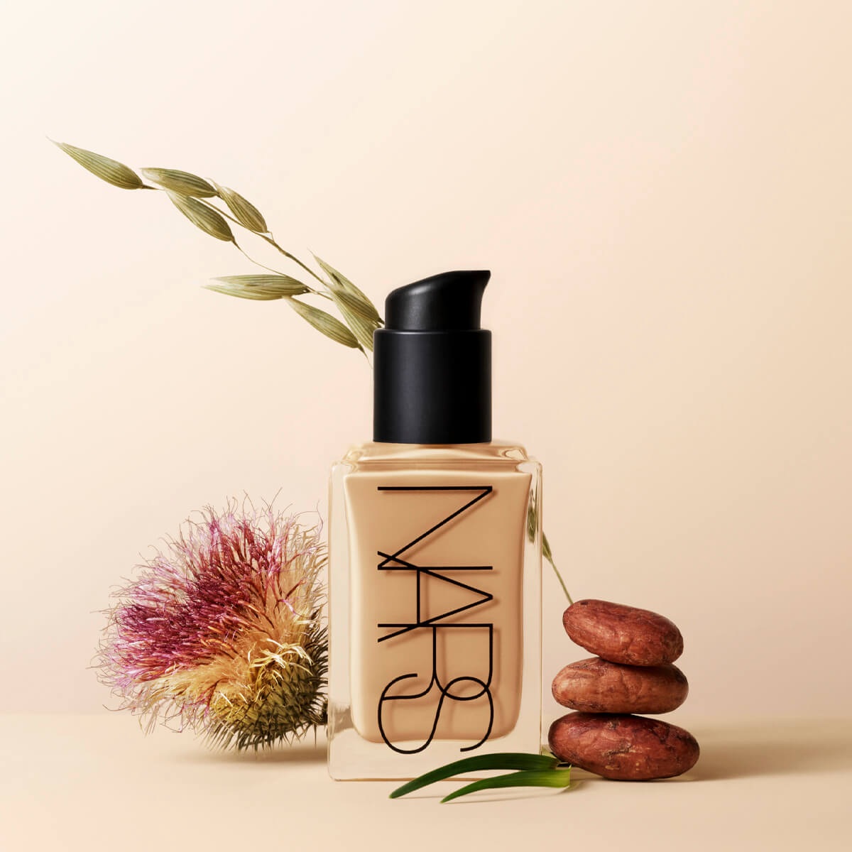 LIGHT REFLECTING FOUNDATION (BASE DE MAQUILLAJE)