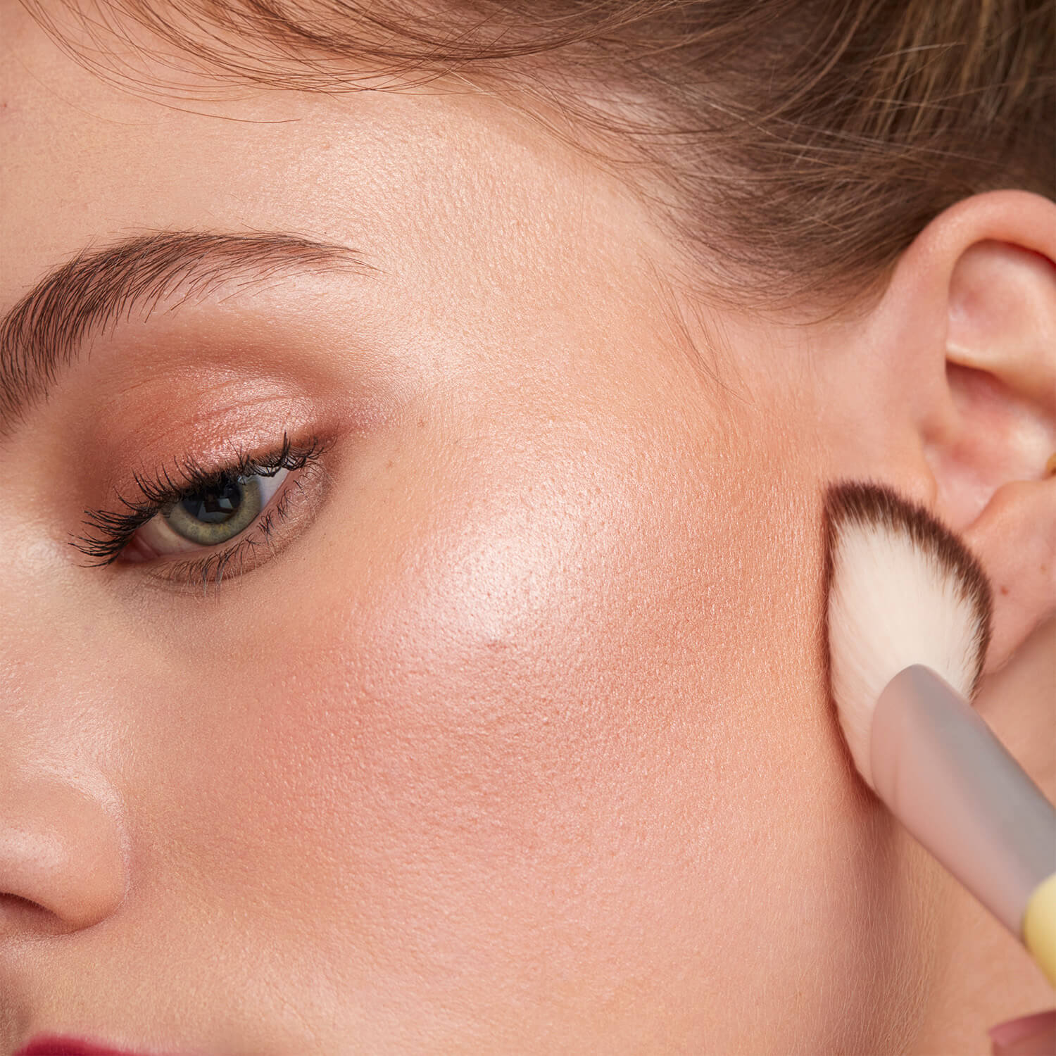 THE BLUSH (RUBOR/ ILUMINADOR/ BRONCEADOR)