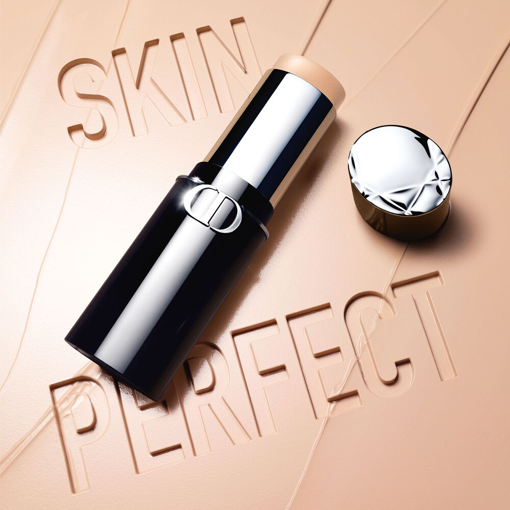 DIORSKIN FOREVER PERFECT FOUNDATION (BASE DE MAQUILLAJE EN BARRA)