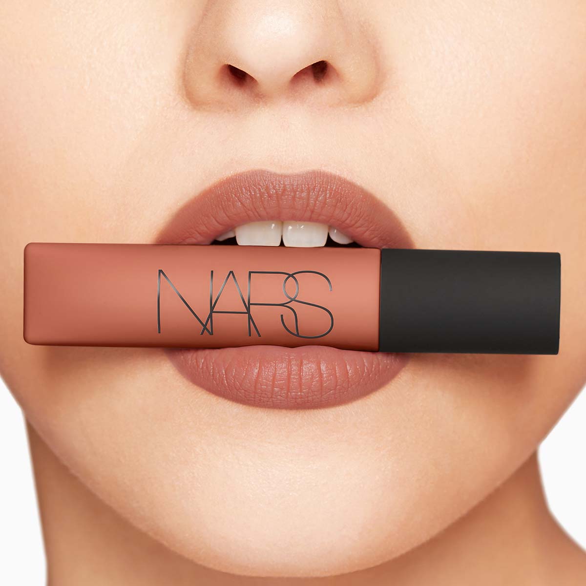 AIR MATTE LIP COLOR (LABIAL MATE)