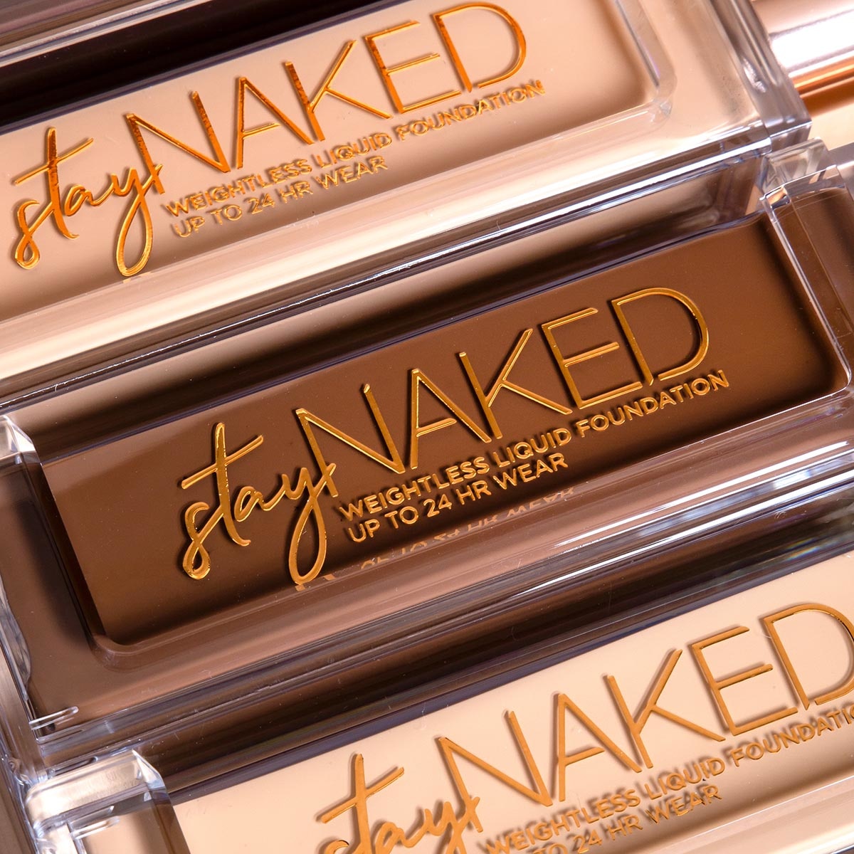 STAY NAKED FOUNDATION (BASE DE MAQUILLAJE)