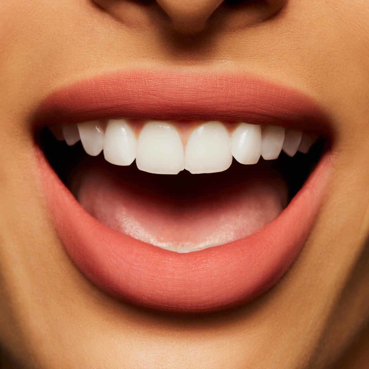 POWDER KISS LIQUID LIPCOLOUR