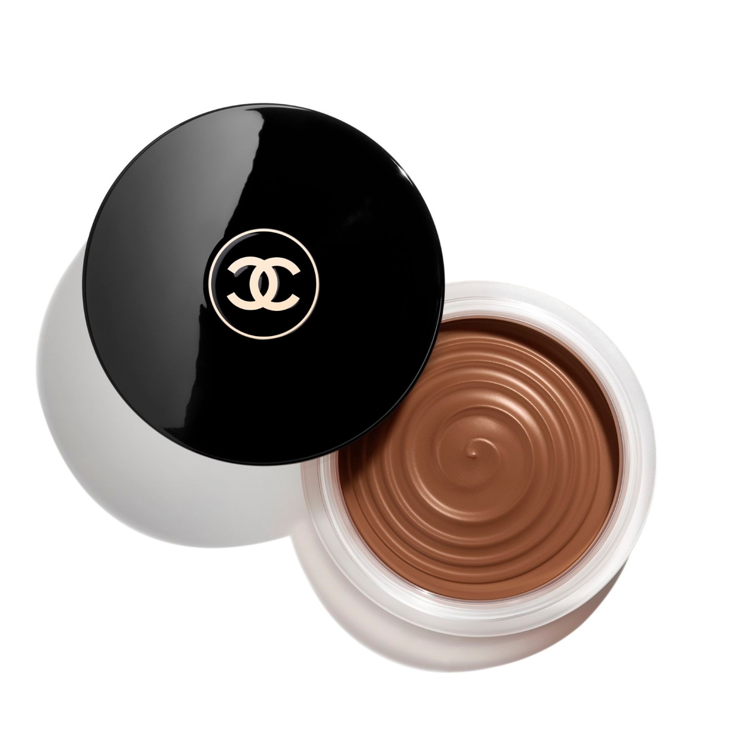 LES BEIGES CREMA BRONCEADORA. CREMA GEL BRONCEADORA. EFECTO SALUDABLE NATURAL.