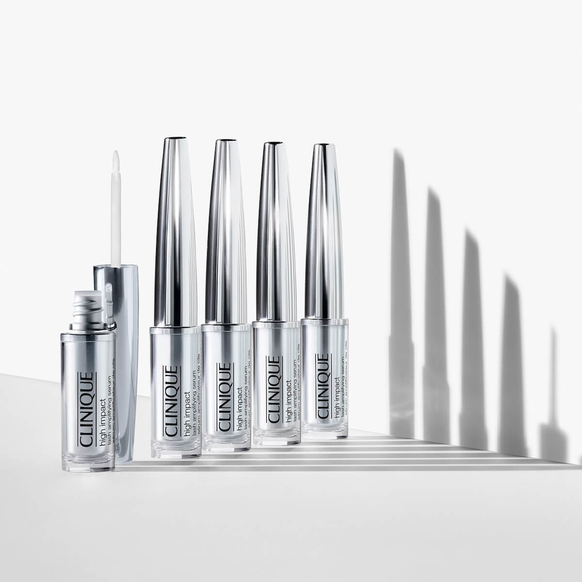 HIGH IMPACT™ LASH AMPLIFYING SERUM (SUERO PARA PESTAÑAS)