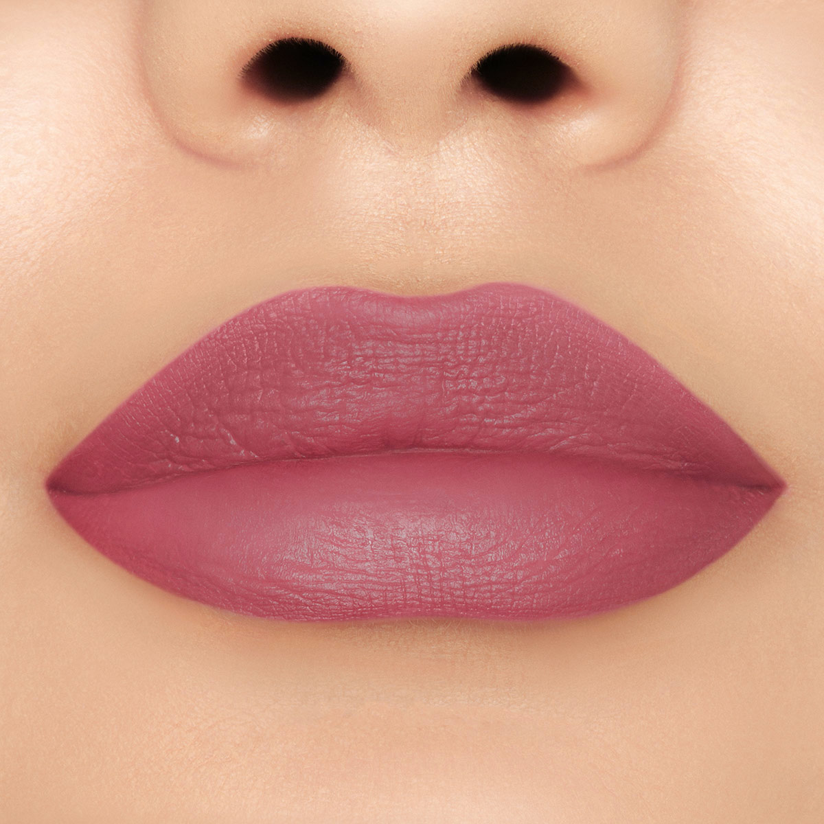 LIP INJECTION LIQUID LIPSTICK (LABIAL LÍQUIDO SEMI-MATE CON EFECTO VOLUMINIZADOR)
