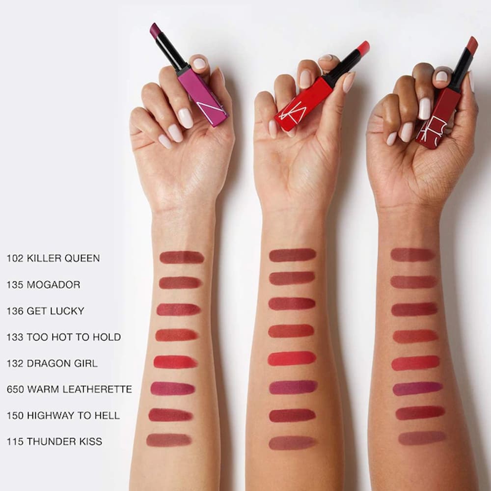 POWERMATTE LIPSTICK (LABIAL EN BARRA MATE)