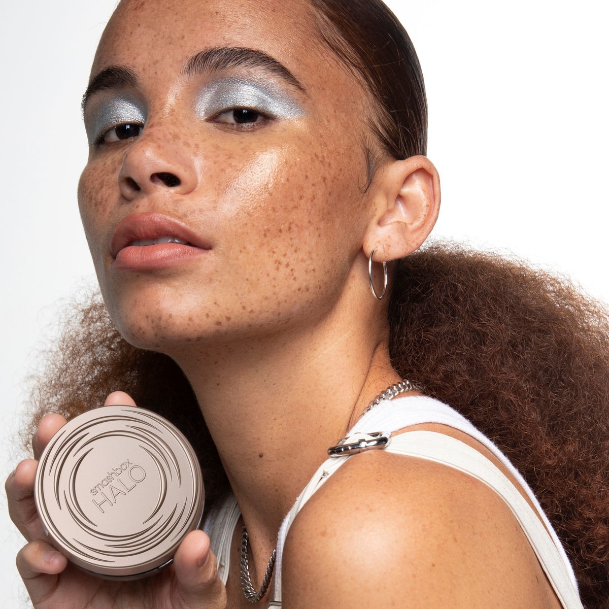 HALO POWDER FOUNDATION RESTAGE