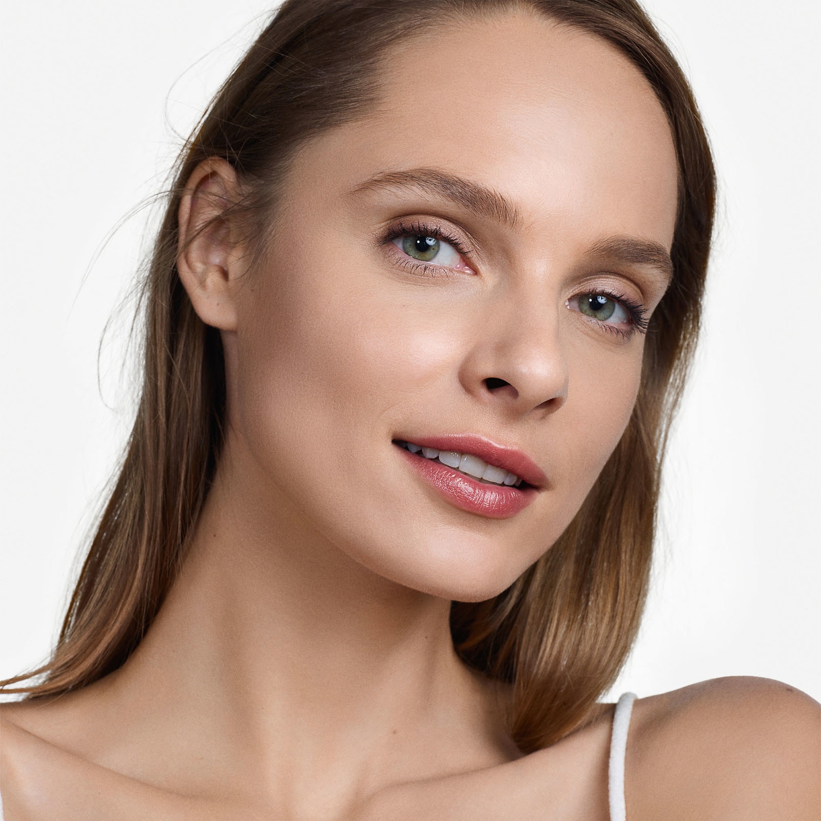 EVEN BETTER FOUNDATION MAKEUP BROAD SPECTRUM SPF 15