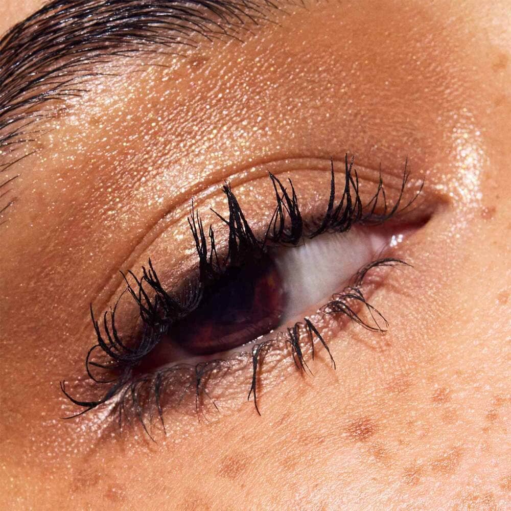 M·A·C DAZZLESHADOW EYE STICKS (SOMBRA DE OJOS EN CREMA)