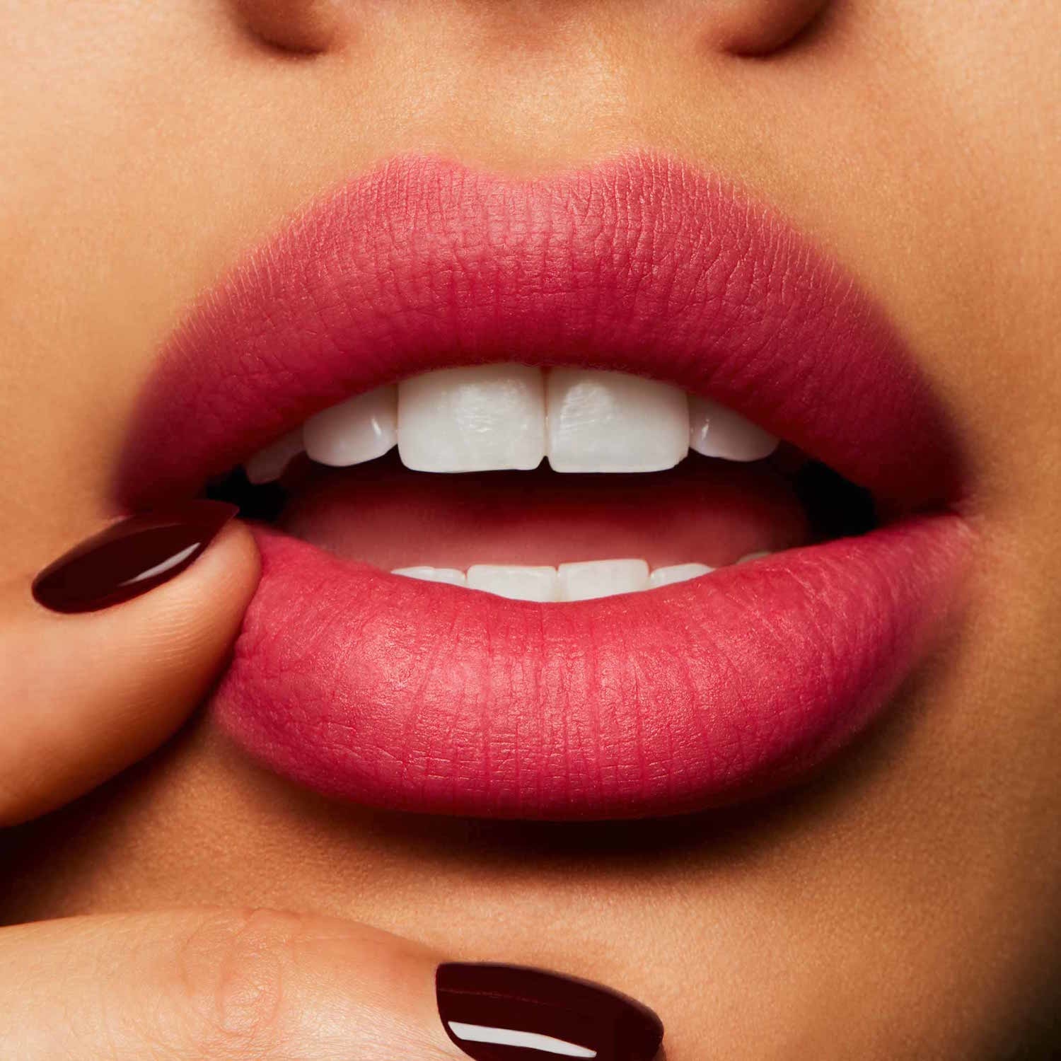 POWDER KISS LIQUID LIPCOLOUR
