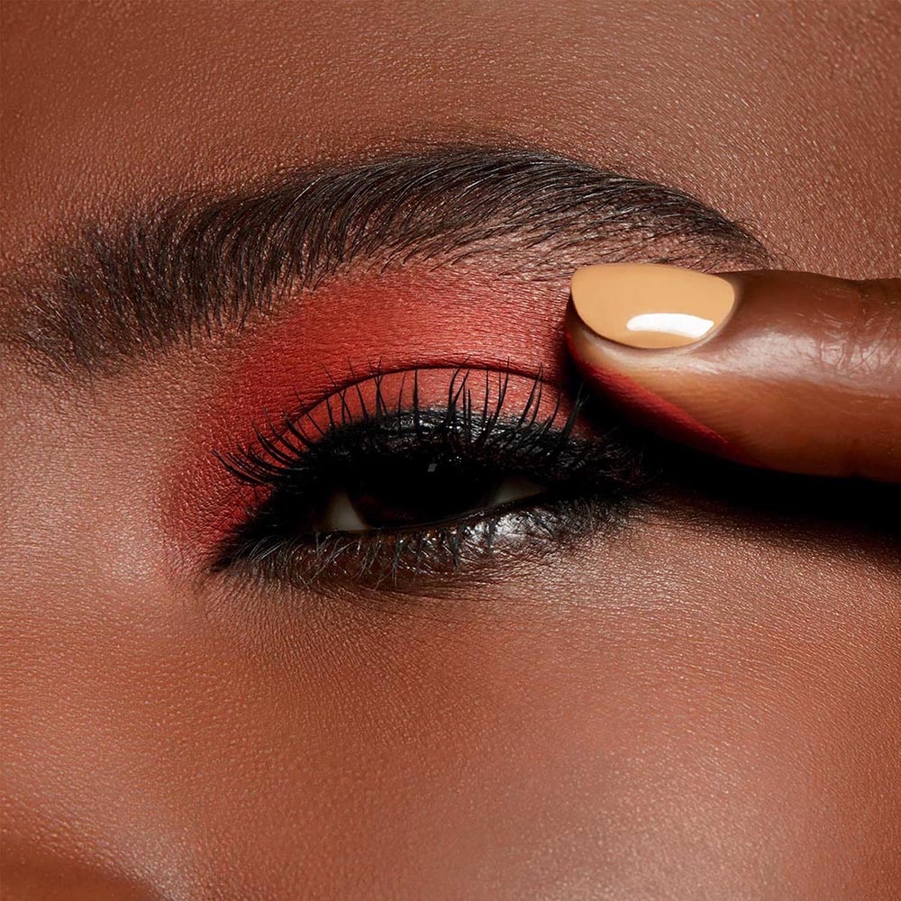 POWDER KISS SOFT MATTE EYE SHADOW