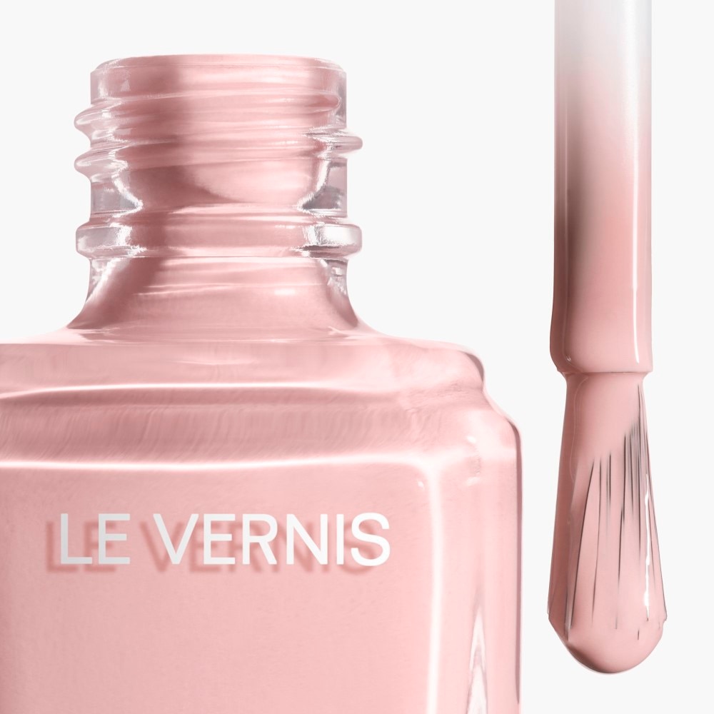 ESMALTE DE U&Ntilde;AS DE LARGA DURACI&Oacute;N
