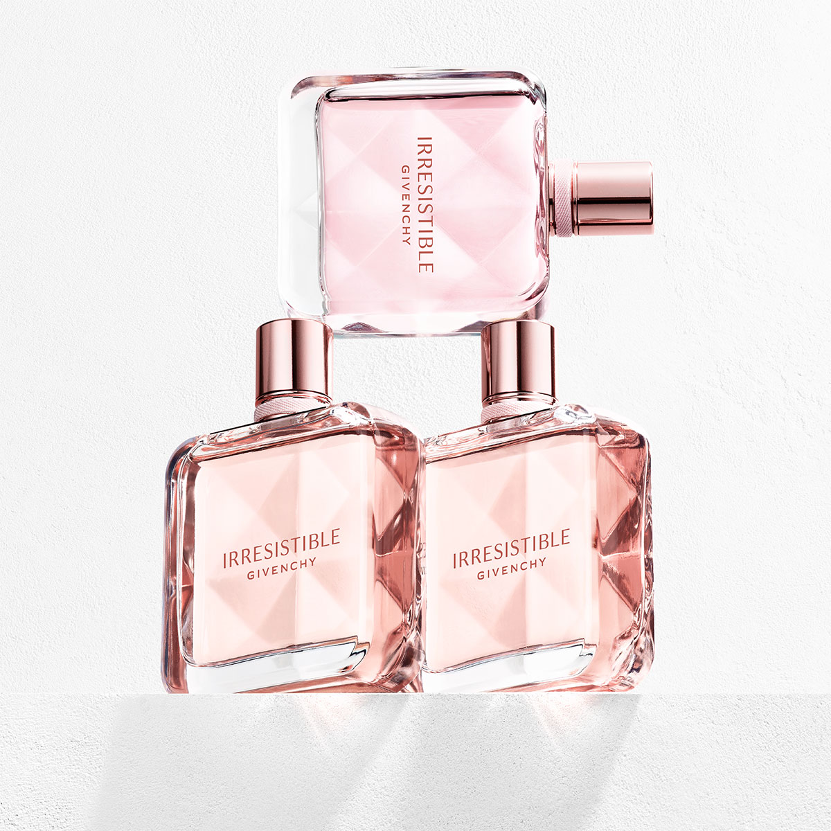 PERFUME PARA MUJER IRRESISTIBLE EAU DE TOILETTE