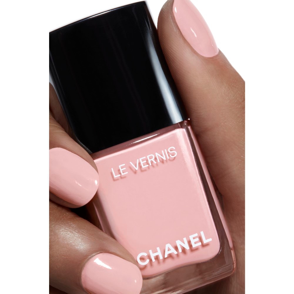 ESMALTE DE U&Ntilde;AS DE LARGA DURACI&Oacute;N