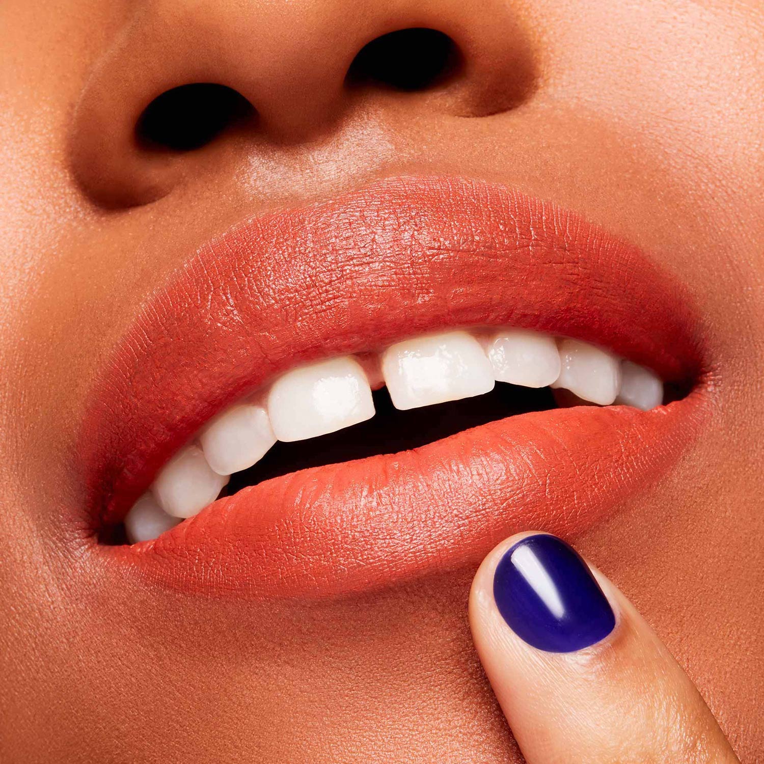 POWDER KISS VELVET BLUR SLIM STICK MAC (LABIAL)
