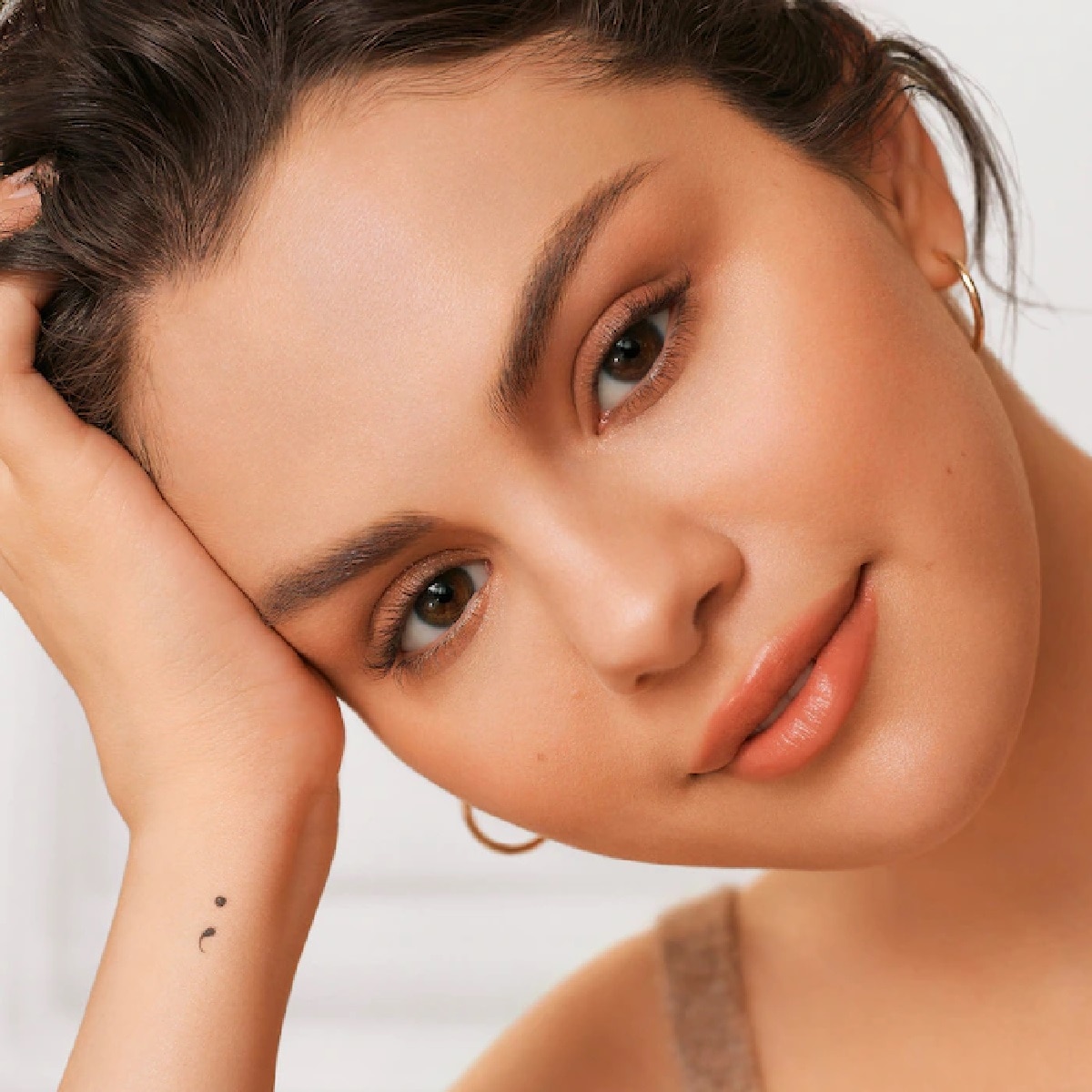 LIQUID TOUCH WEIGHTLESS FOUNDATION (BASE DE MAQUILLAJE)
