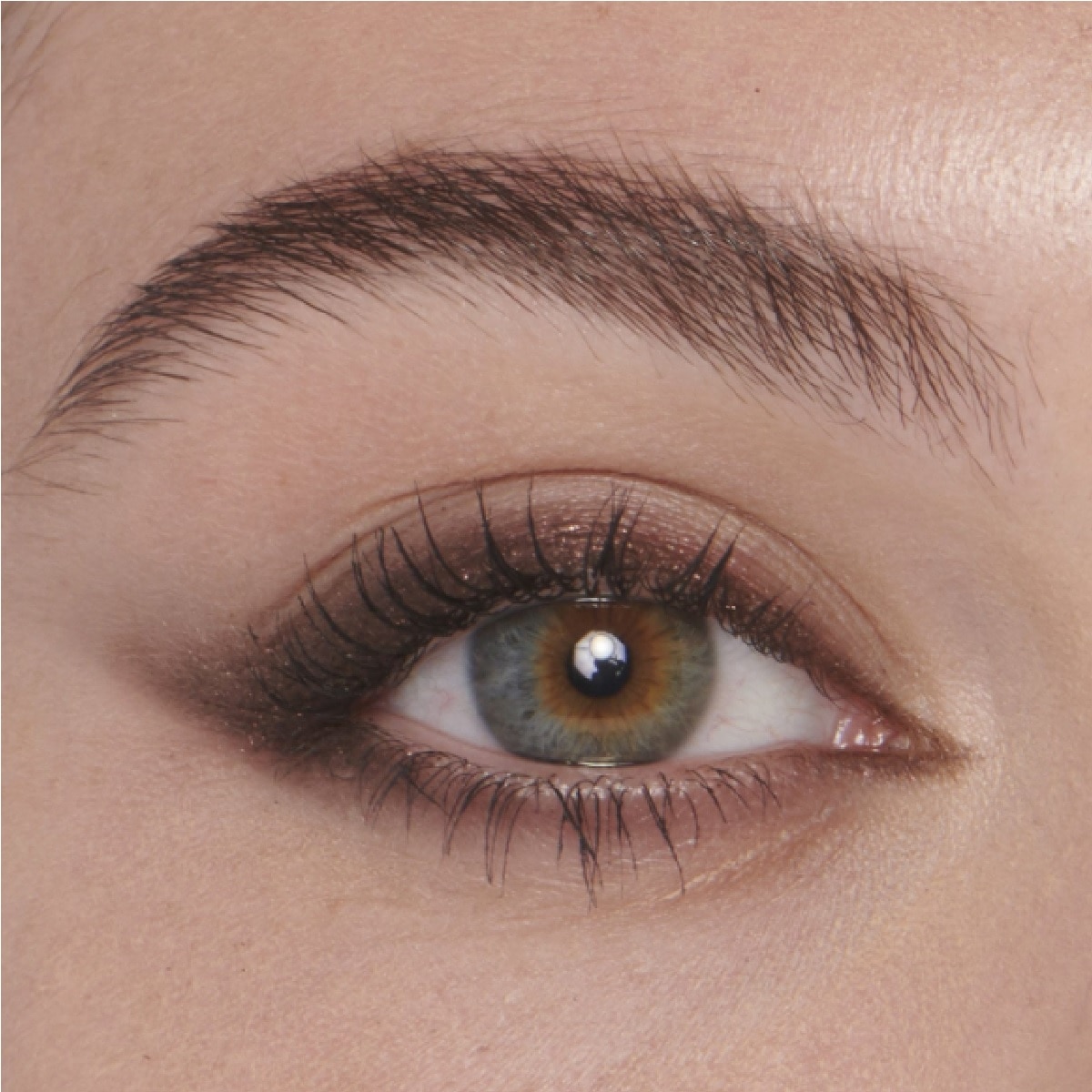 RETRACTABLE WATERPROOF EYELINER
