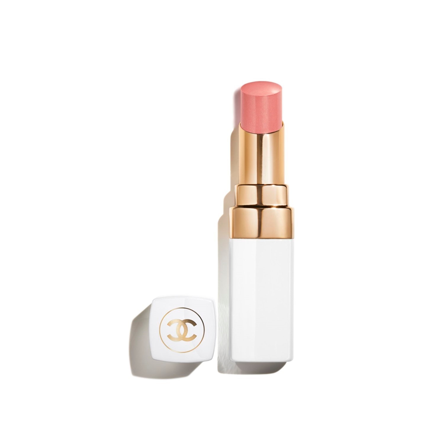 EL BÁLSAMO CON COLOR HIDRATANTE, CON UNA INTENSIDAD A MEDIDA, PARA UNOS LABIOS MÁS BELLOS DÍA TRAS DÍA
