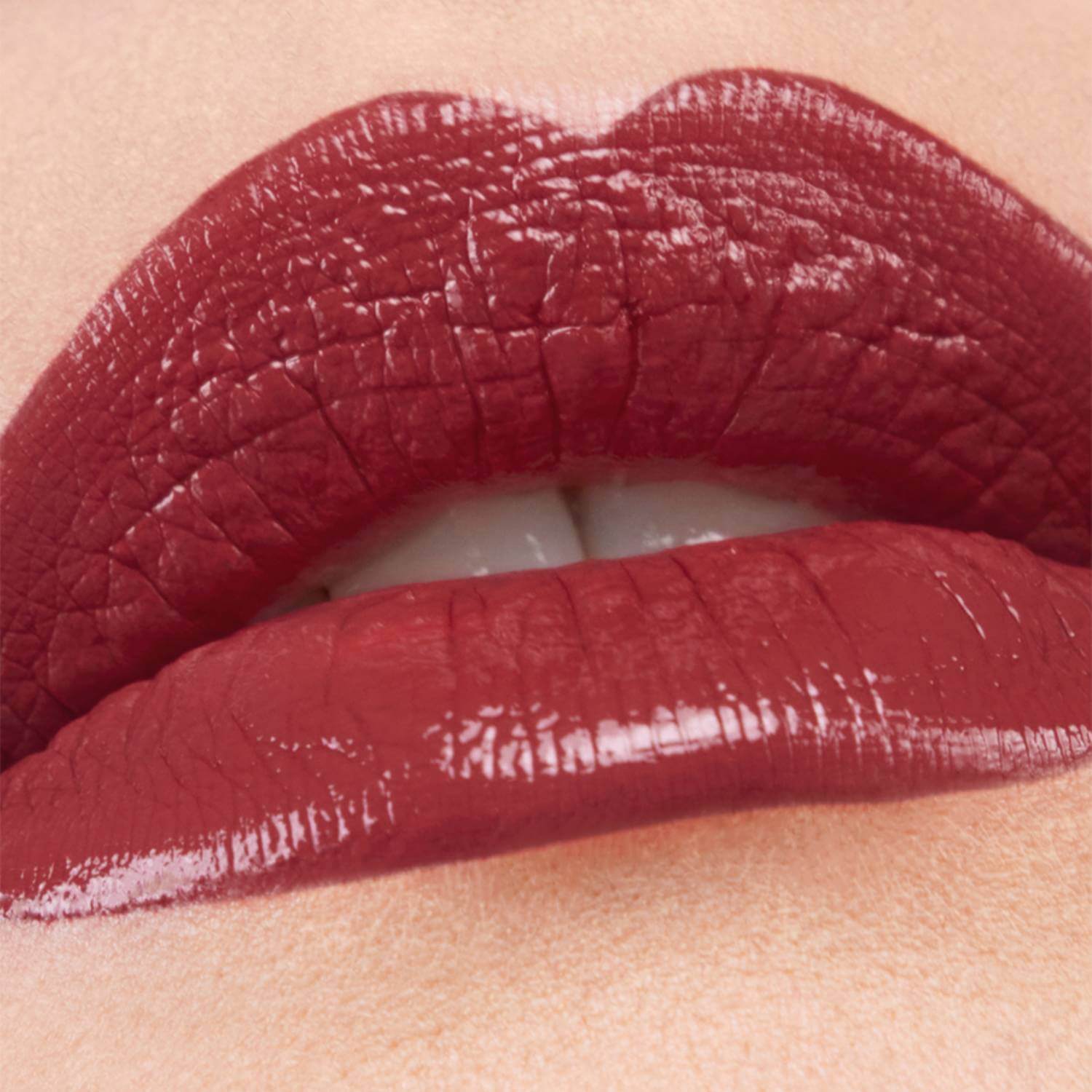 ROUGE PUR COUTURE THE BOLD (LÁPIZ LABIAL)