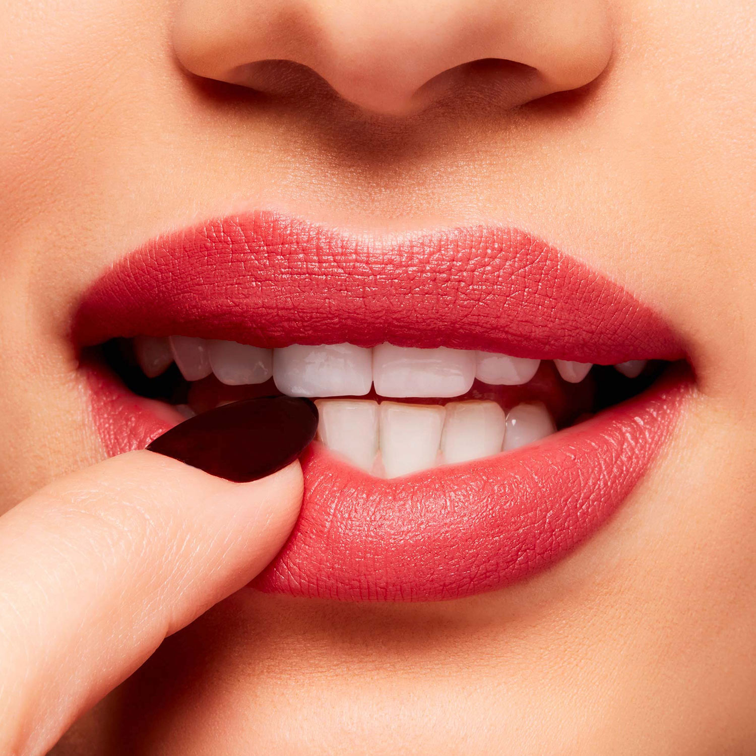 POWDER KISS VELVET BLUR SLIM STICK MAC (LABIAL)