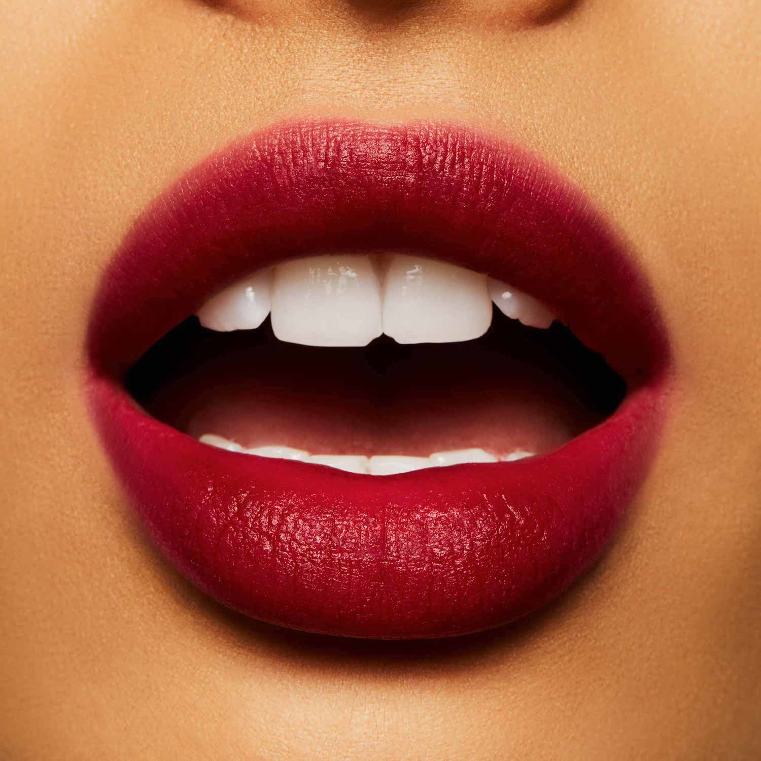 POWDER KISS LIQUID LIPCOLOUR