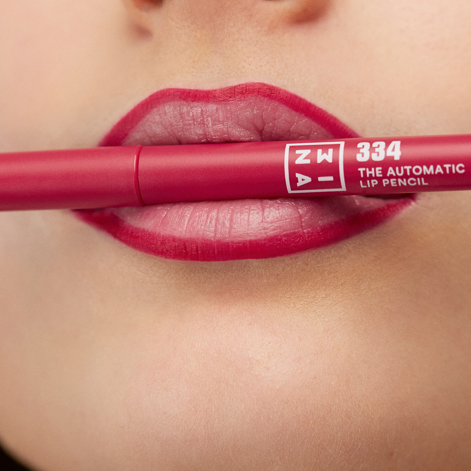 THE AUTOMATIC LIP PENCIL (DELINEADOR DE LABIOS)