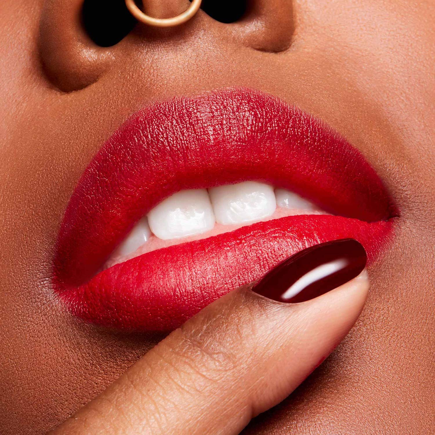 POWDER KISS VELVET BLUR SLIM STICK MAC (LABIAL)