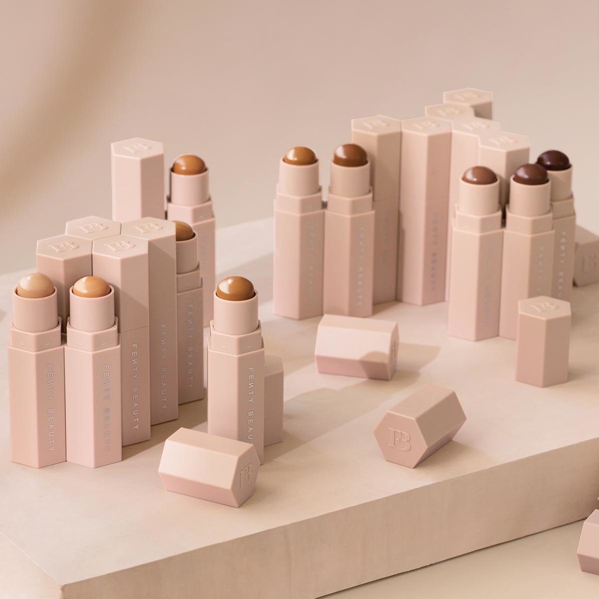 MATCH STIX MATTE SKINSTICK