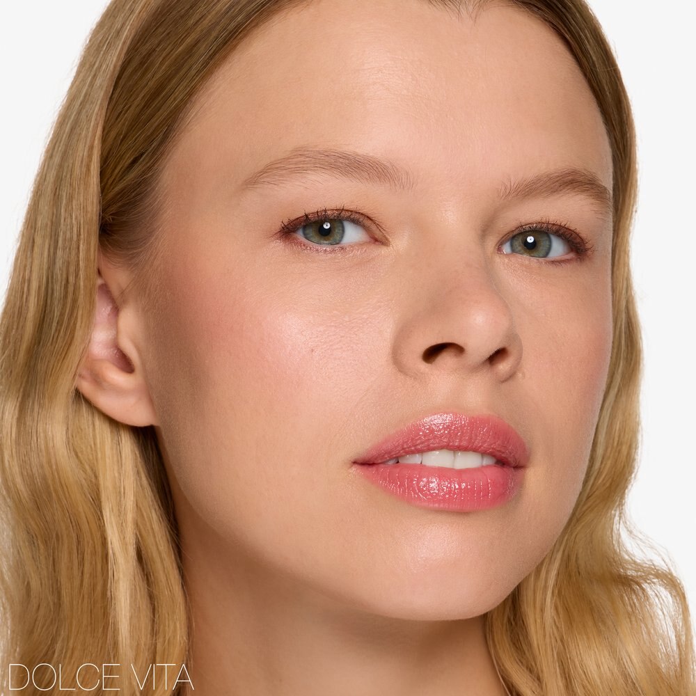 AFTERGLOW LIP BALM (B&Aacute;LSAMO HIDRATANTE CON COLOR)