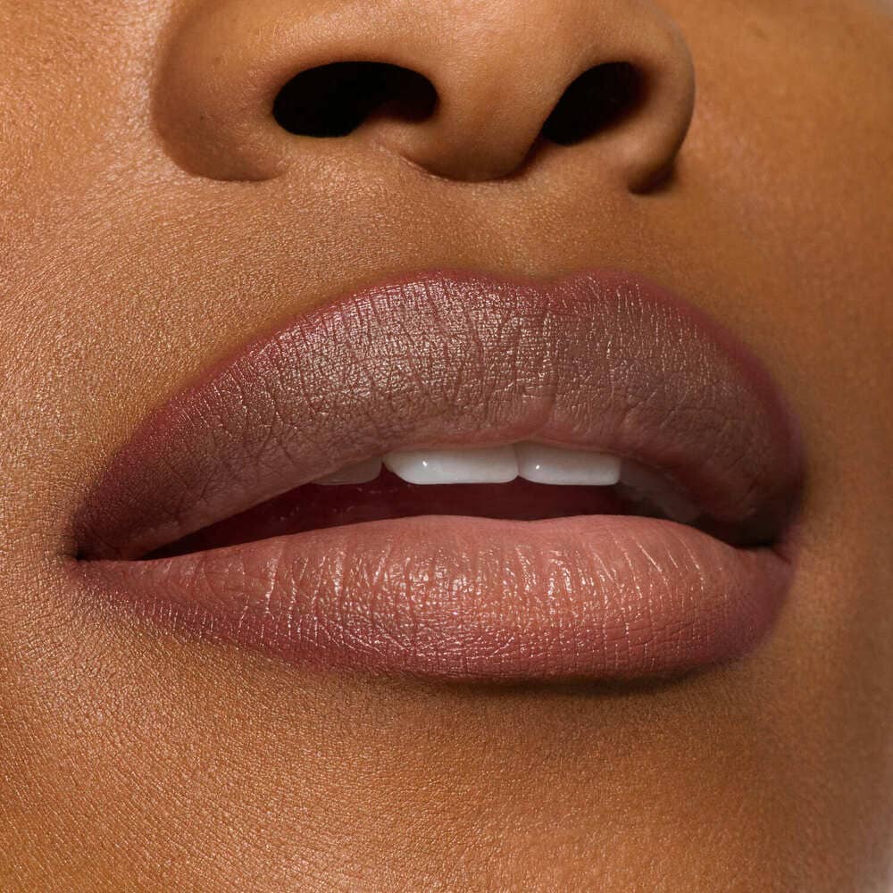 M&middot;A&middot;C LIPGLAZER GLOSSY LINER (DELINEADOR DE LABIOS GLOSSY)