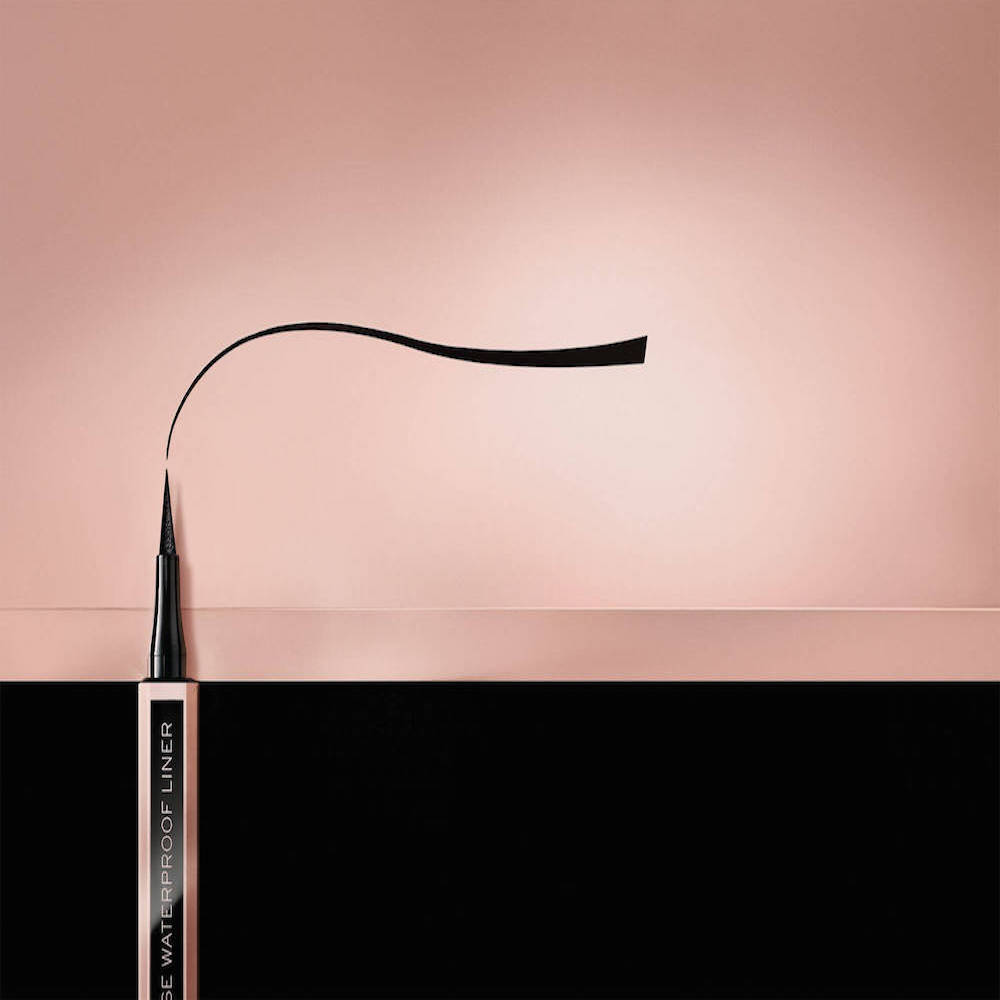 IDÔLE LINER: ULTRA PRECISE WATERPROOF LIQUID LINER (DELINEADOR LÍQUIDO)